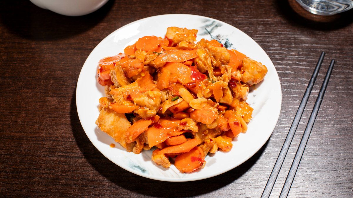 Pui Gongbao (usor picant)