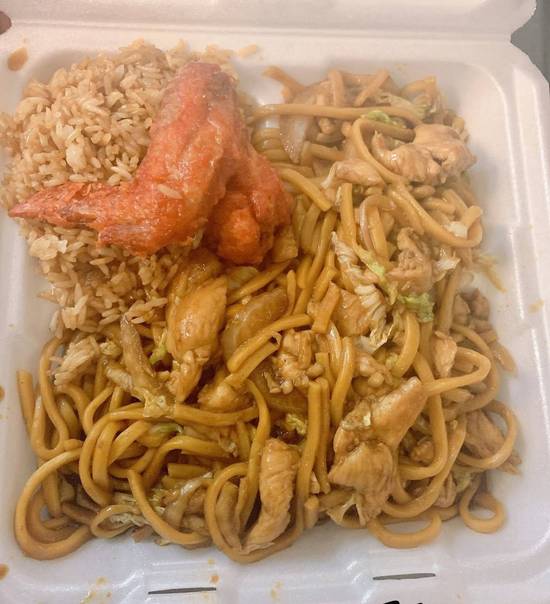 17. Chicken Lo Mein