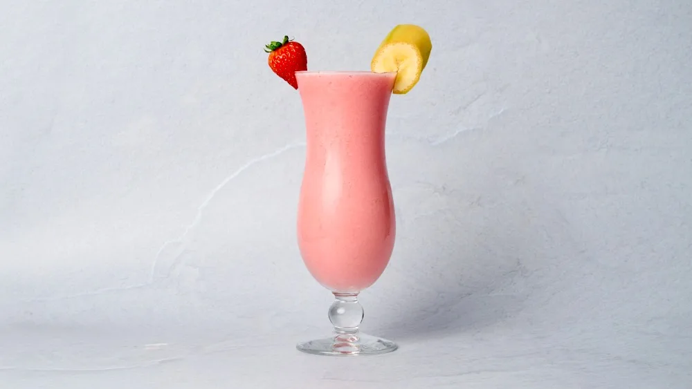 2. Cocktail bananandjordgubbar