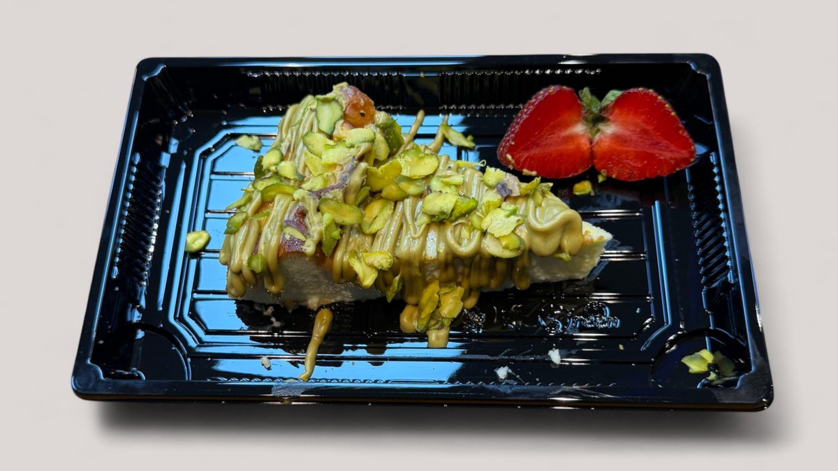 Basque St. Sebastian Cheesecake Pistachio