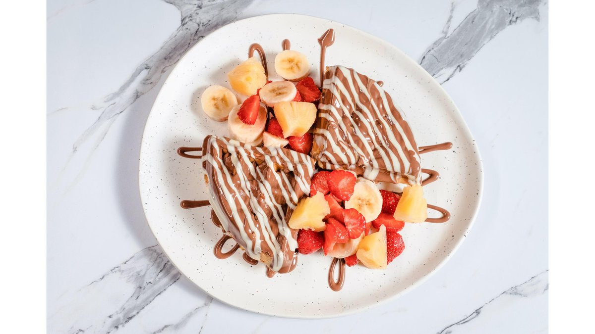 Chocolate Fruits Waffle