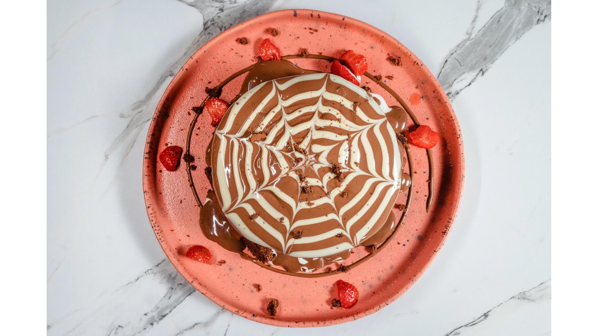 Creamy Strawberry and Brownies Pancakes