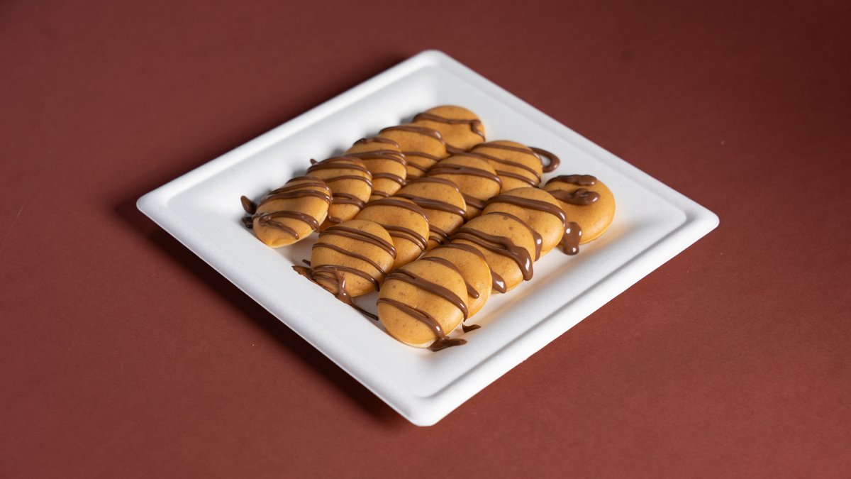 1 Μερίδα Mini Pancakes Σοκολάτα + 1 Freddo Εspresso