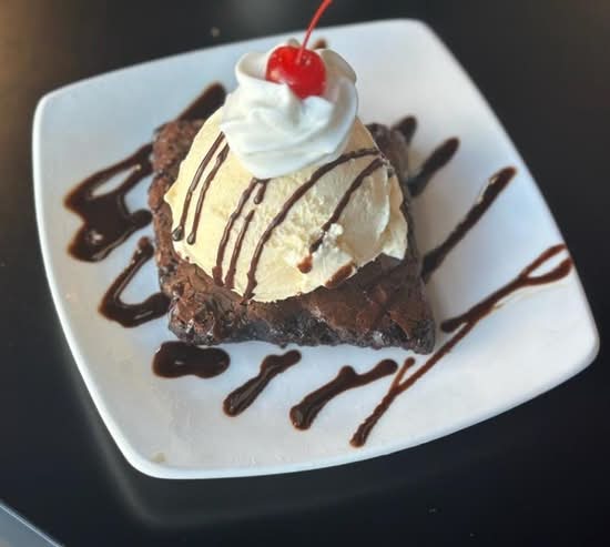 Ice-Cream Brownie Sundae