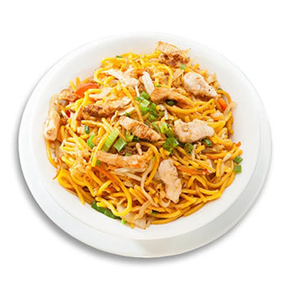 130. Noodles with chicken
