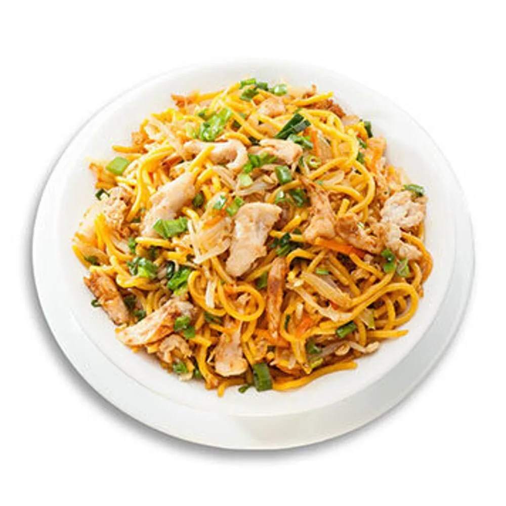133. Noodles with chicken and garlic