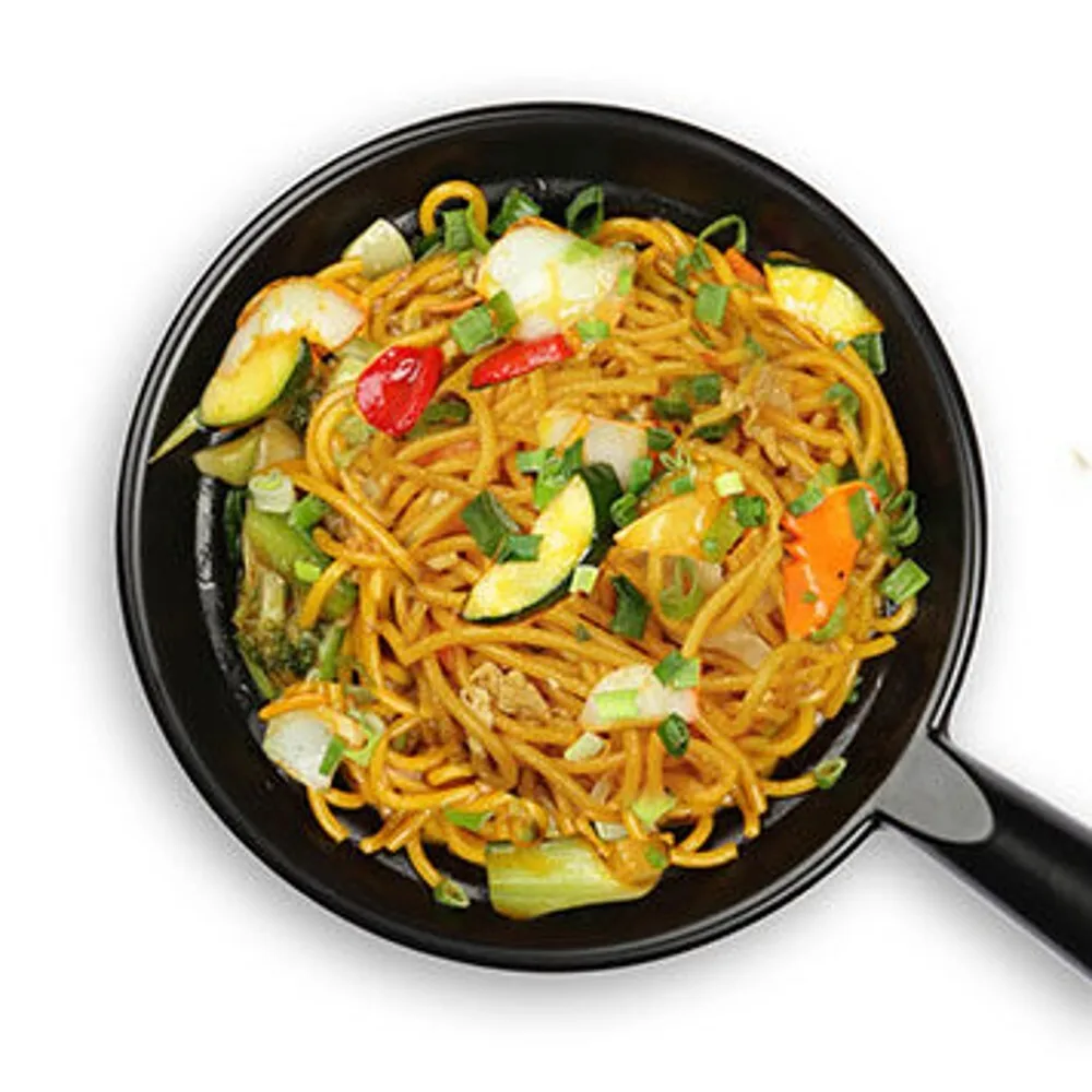 142. Lo Mein noodles with vegetables