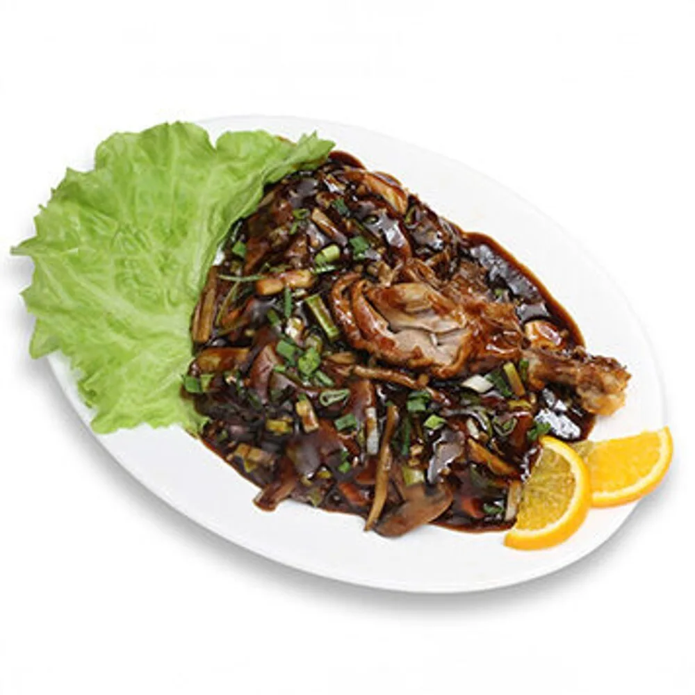 76. Crispy duck in spicy garlic sauce 1/2 portion