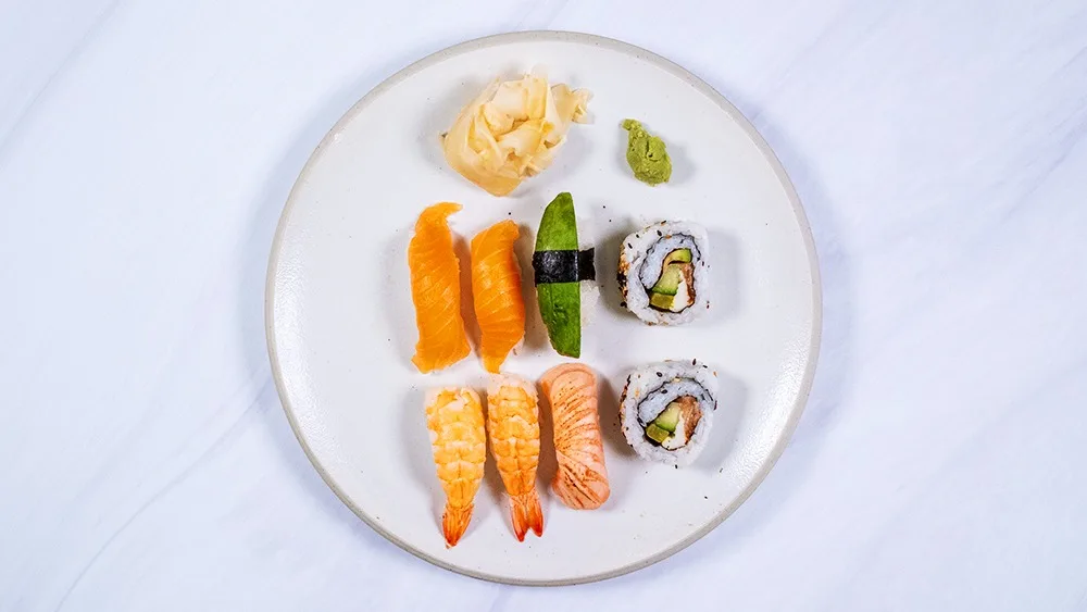 Sushi Lunch 10 Bitar