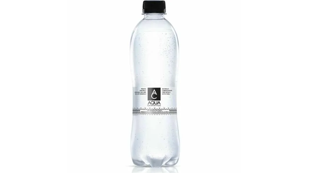 Aqua carpatica minerală