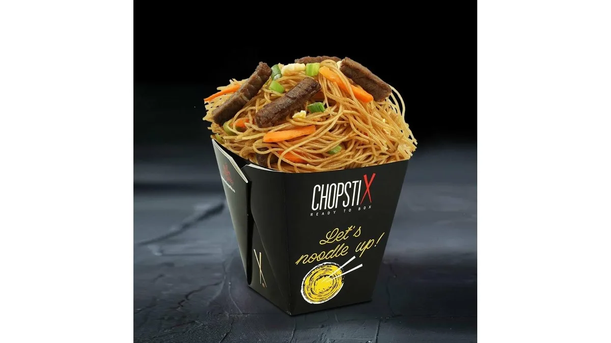 Noodles cu vită