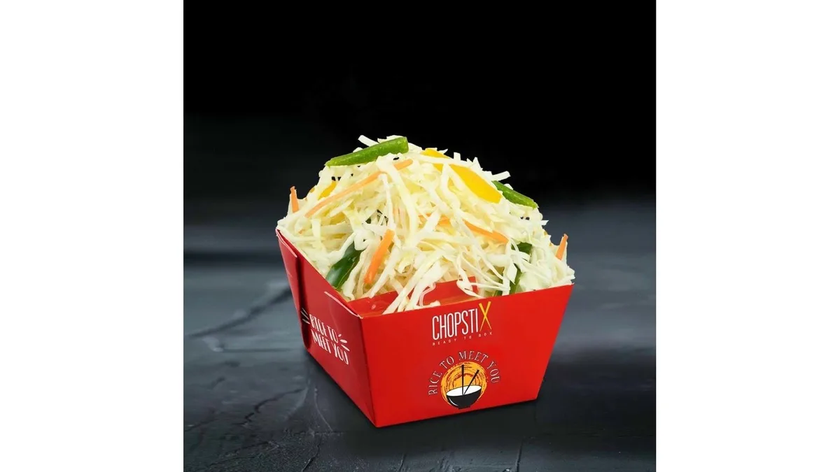 Salată thai