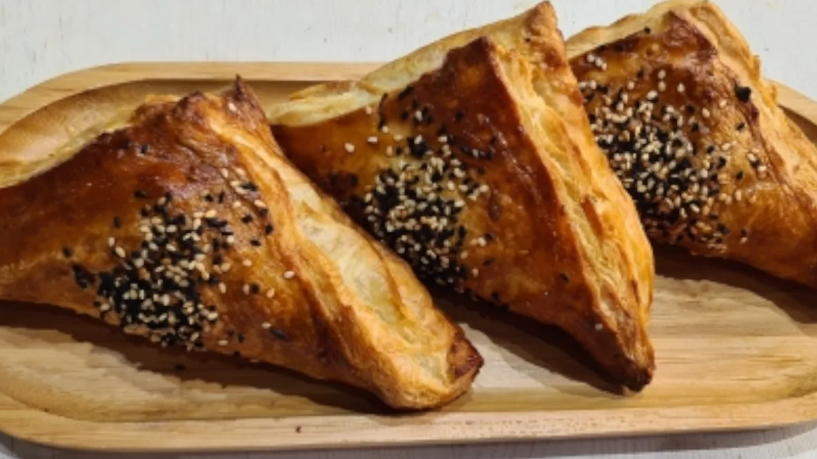 Samsa Toyuqlu (1 əd.)