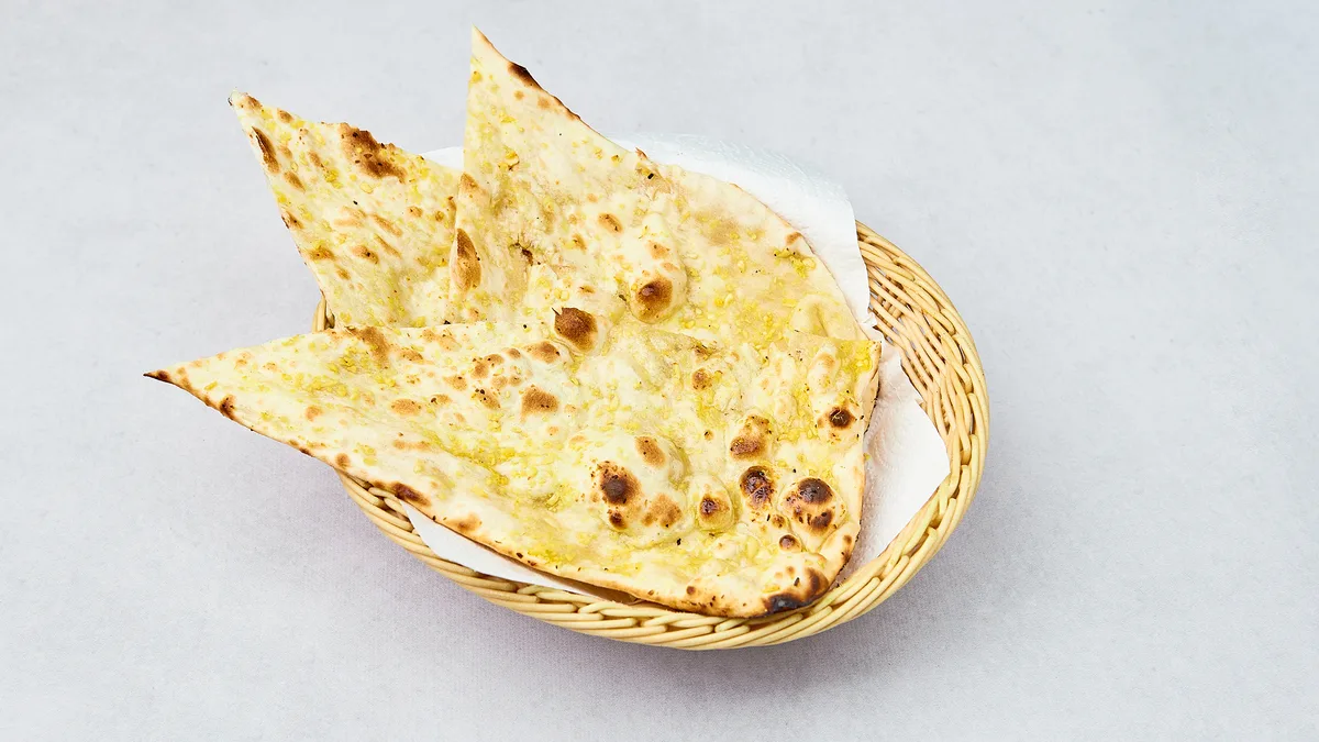 Garlic naan
