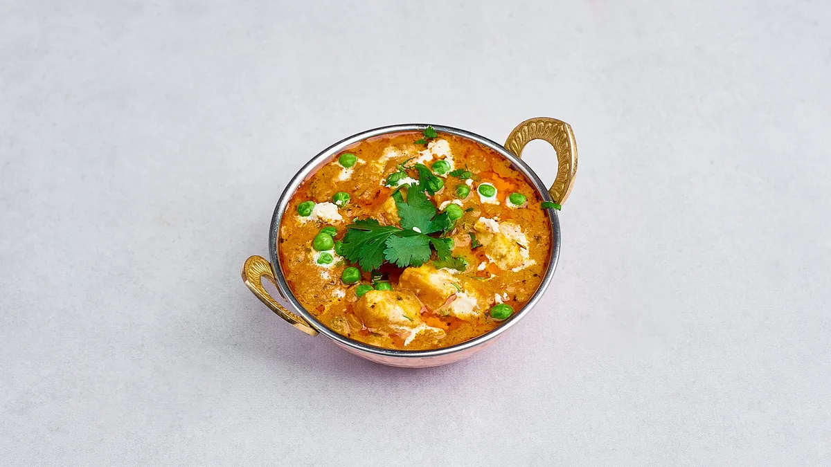 Matar paneer