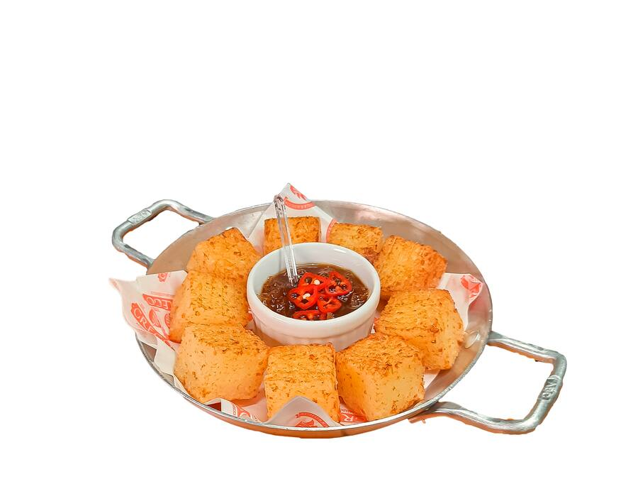Dadinhos de Tapioca com Geleia de Pimenta