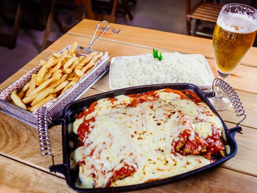 Parmegiana de Frango Família