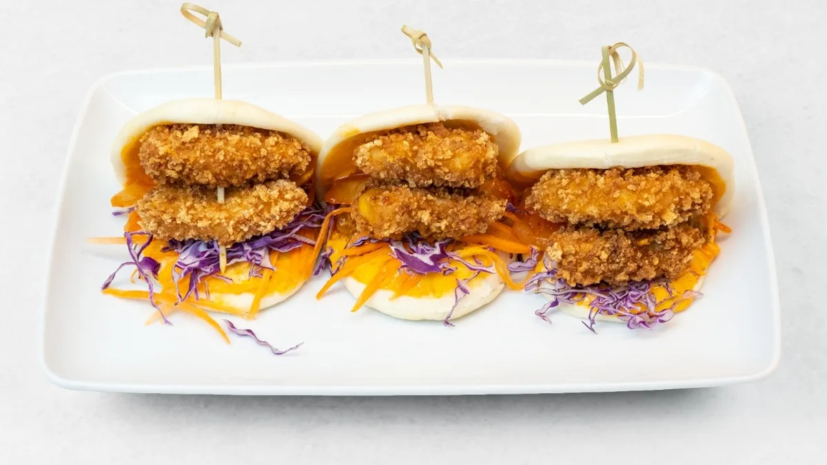 Bao buns s piščancem (3 kosi)