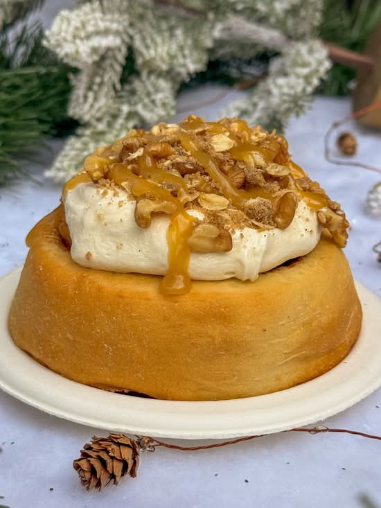 Caramel Praline Roll
