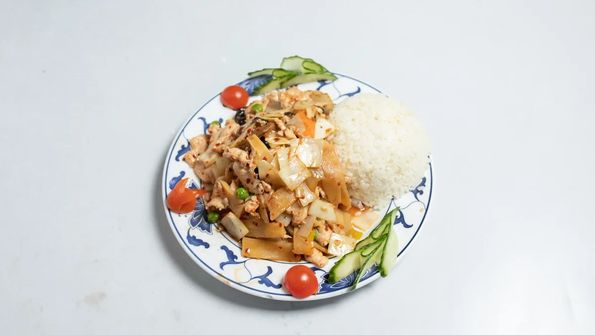 916	Kurča po sečuánsky 500g