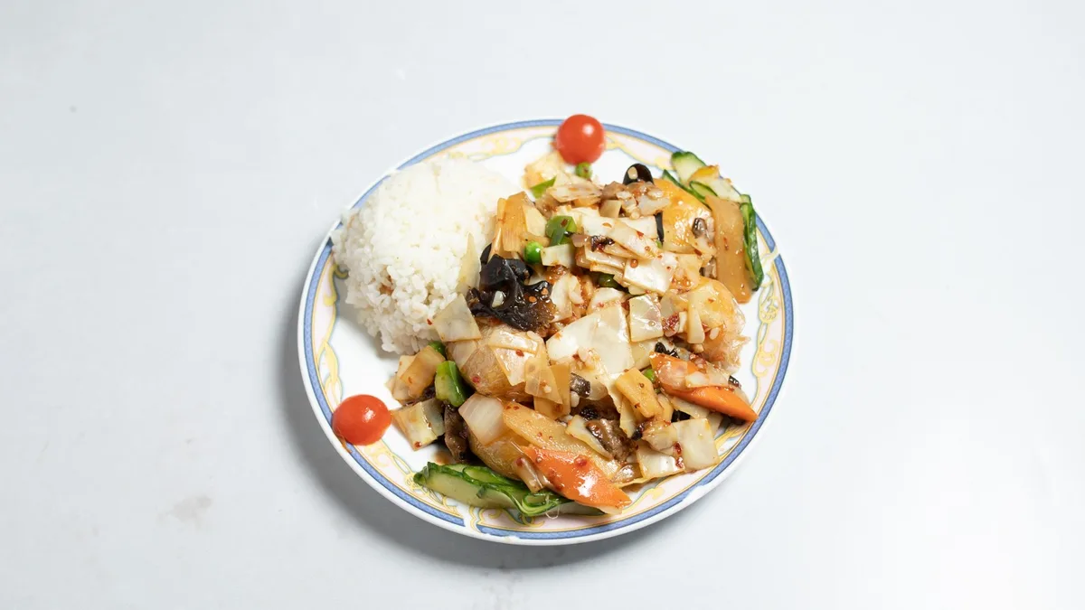 926 	Ryba po sečuánsky 500g