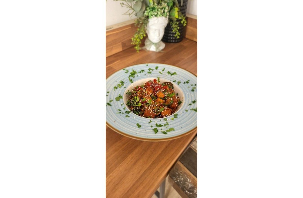Noodles cu pui picant/nepicant