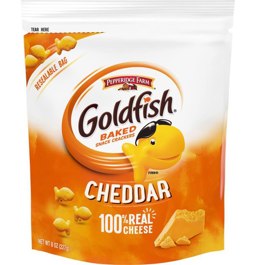 Goldfish Cheddar Baked Snack Crackers