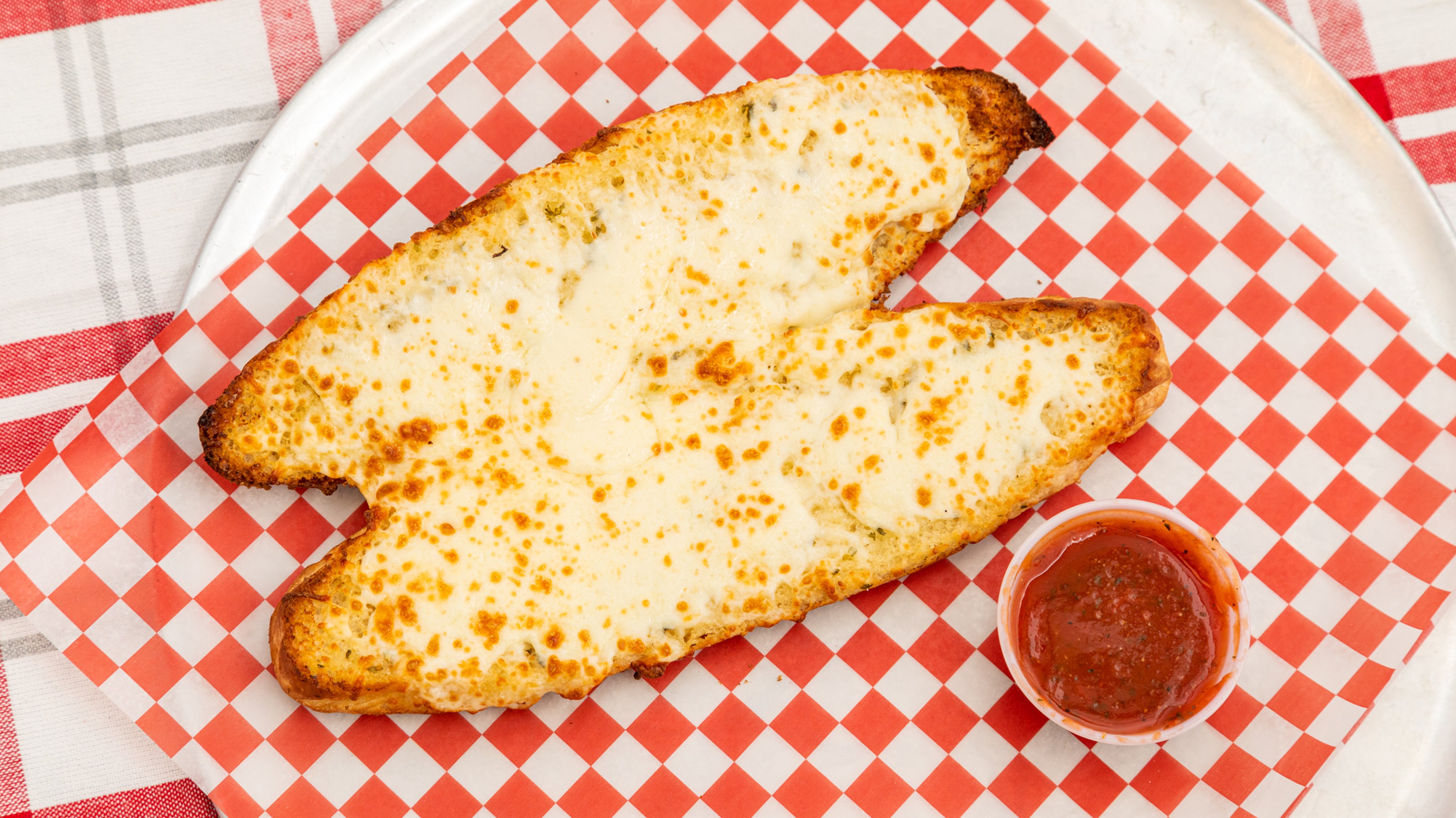 Traditional Garlic Bread