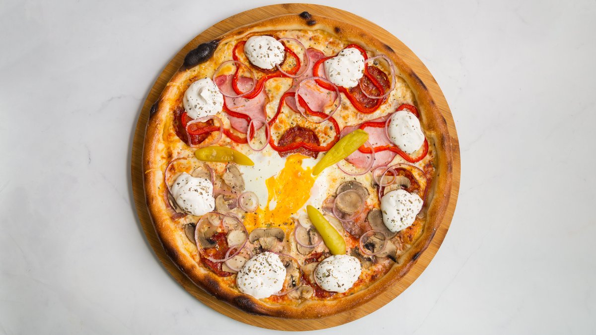 PIZZA KERTVAROŠ LJUTA 42CM