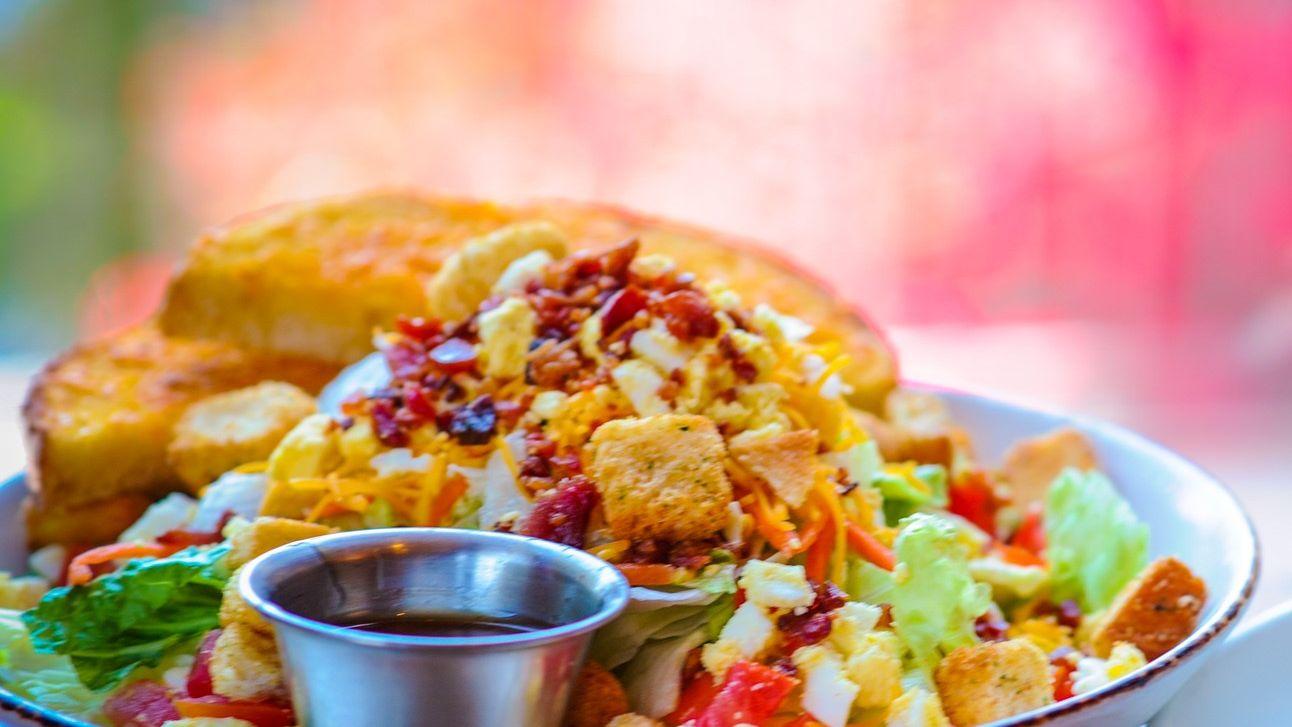 CJ House Salad