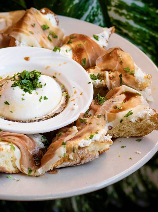 Burrata and Prosciutto