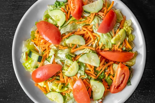 Side Clara’s Garden Salad