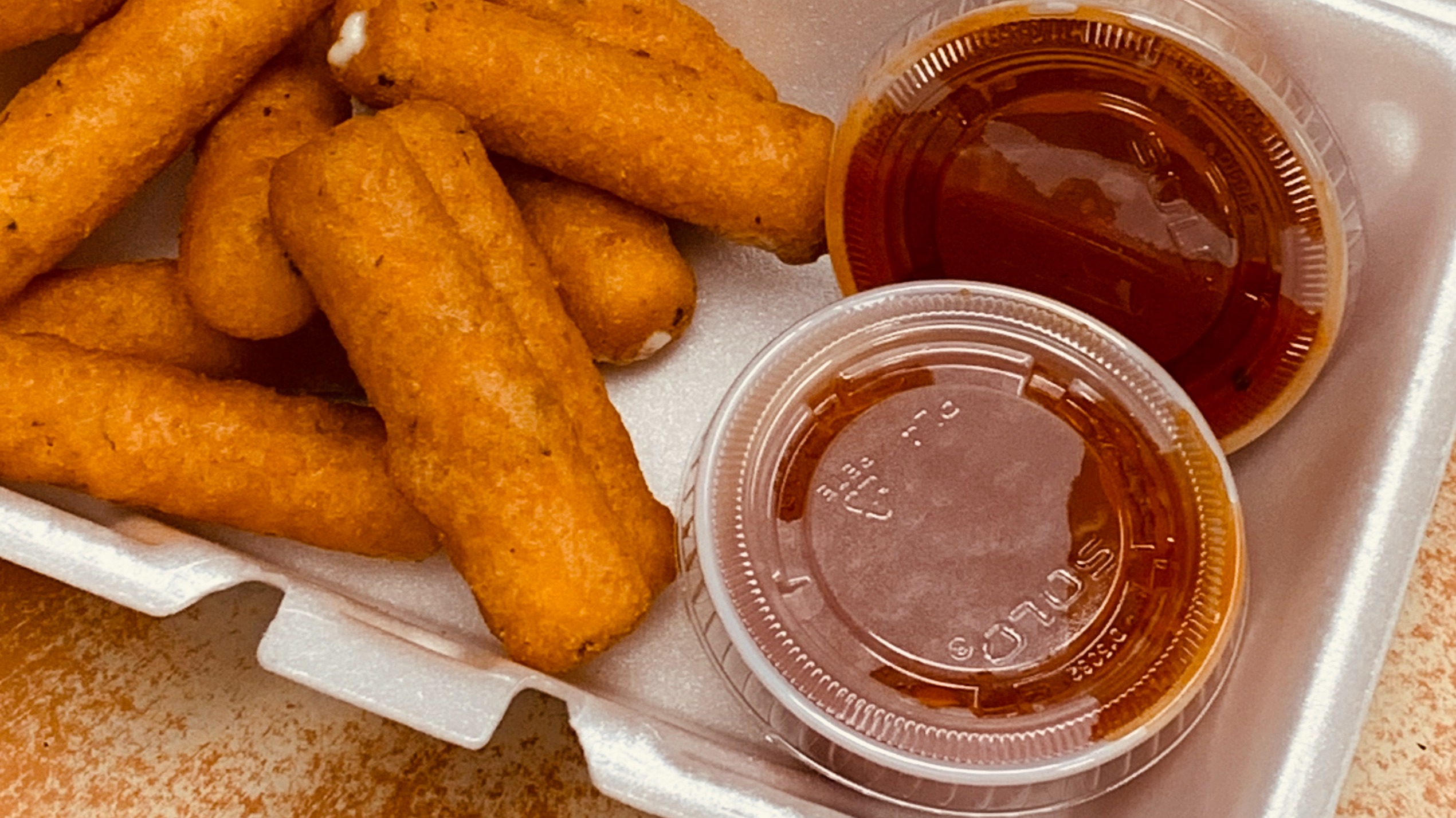 Mozzarella Sticks (12 Pieces)