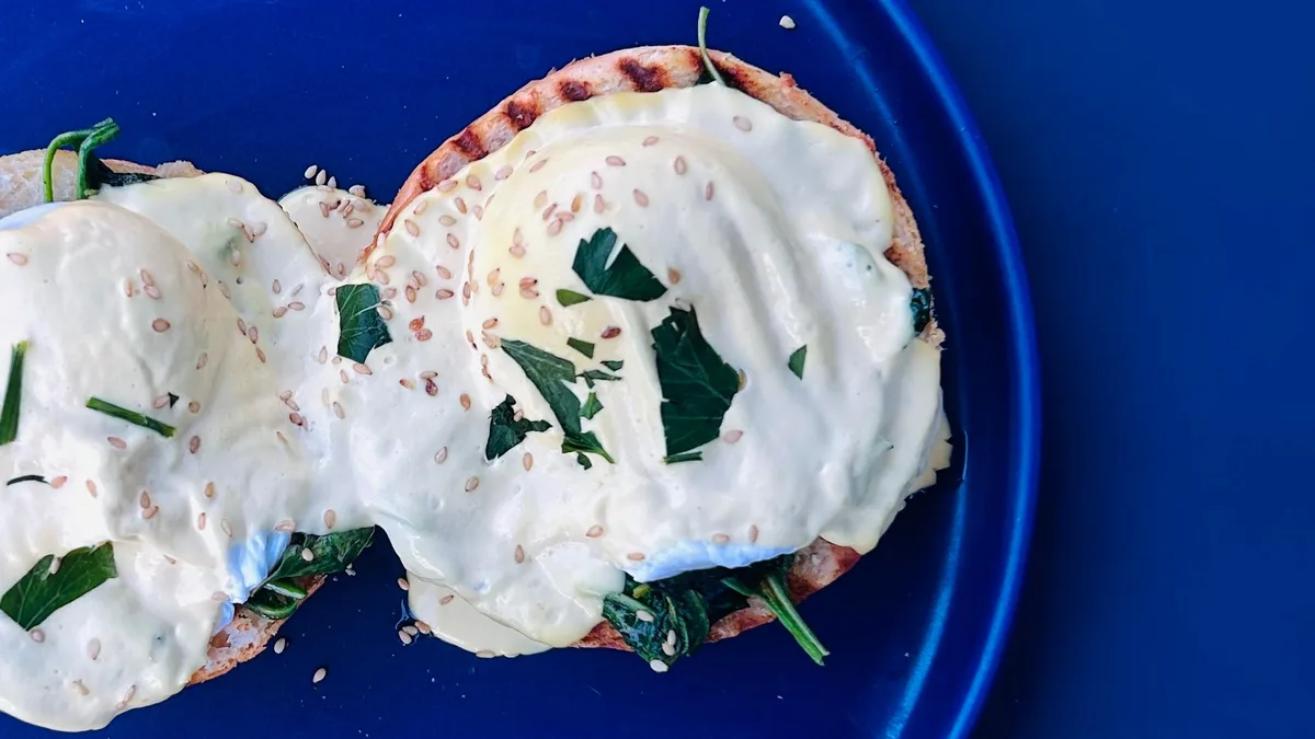 Eggs Benedict Classic