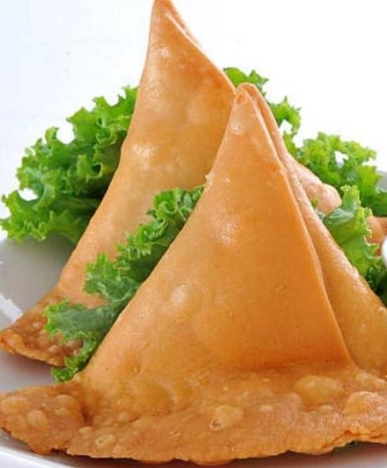 LAMB SAMOSA (2 PEICES)