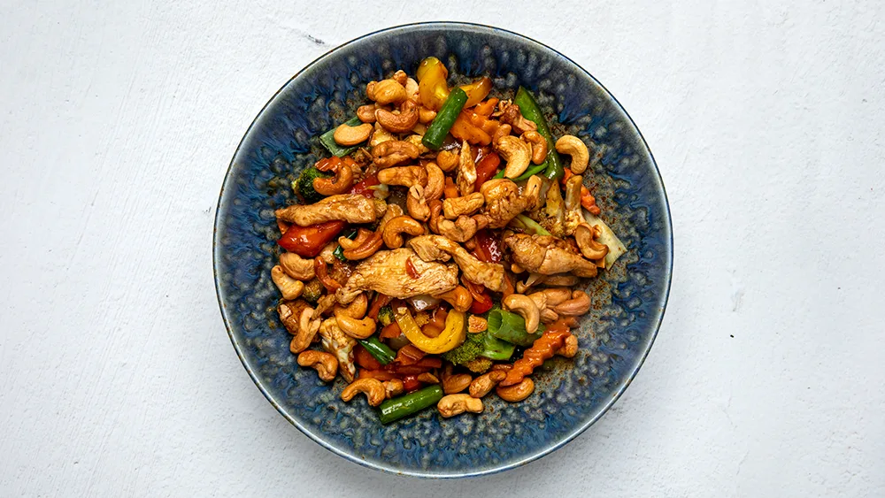 52. Mix med Barbecuesås and Nötter