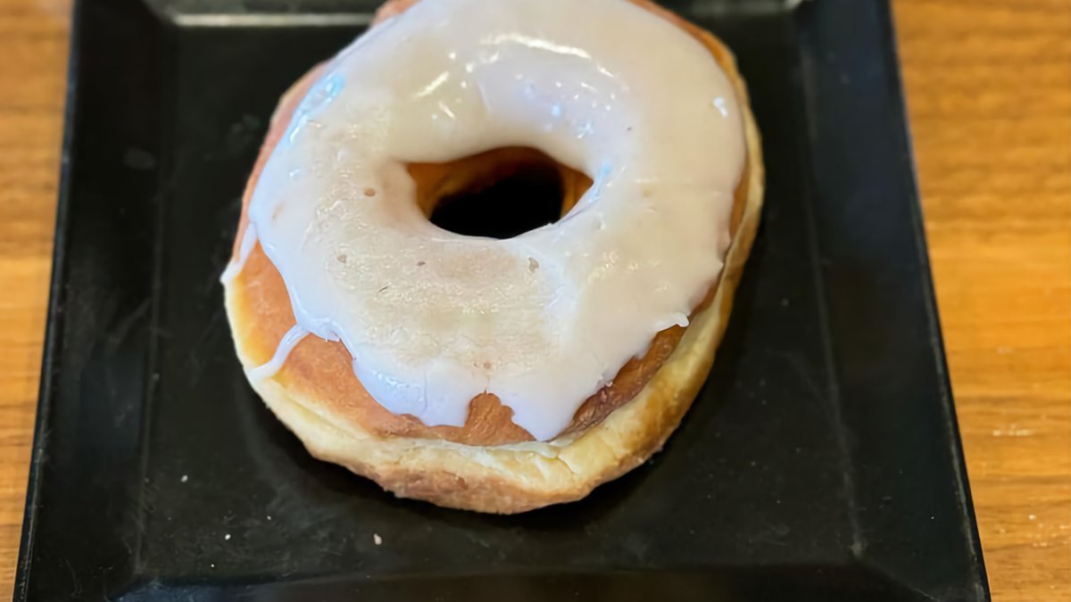 Ring white donut