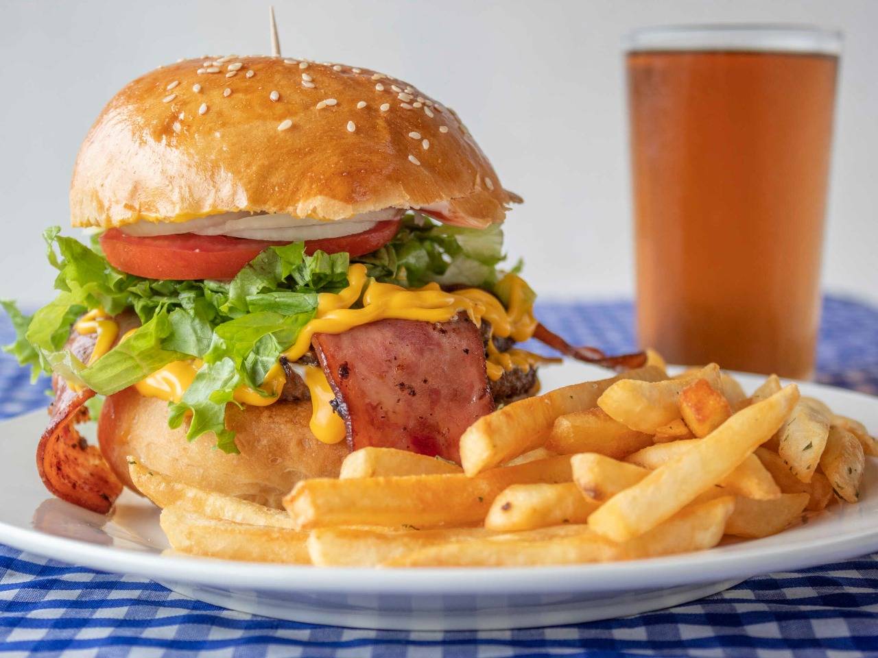 Combo 9: Hamburguesa Triple Torta