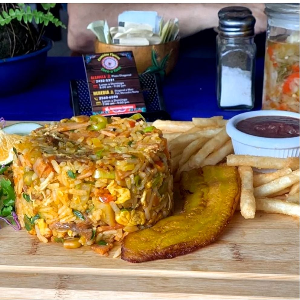 Arroz con Pollo