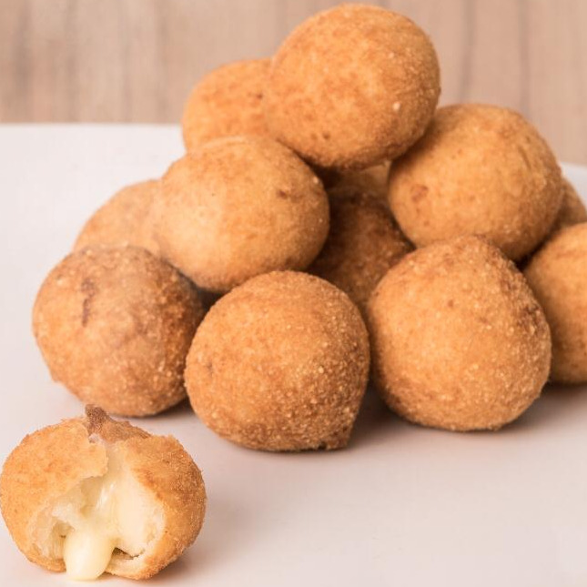 12 Uni de Bolinhas de Queijo