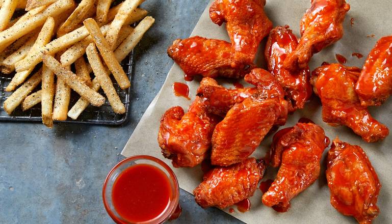 12 Bone-In Wings