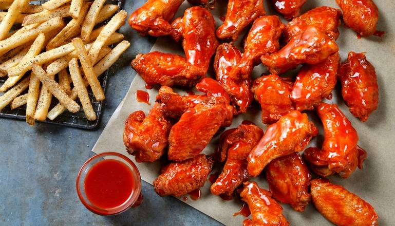 16 Bone-In Wings