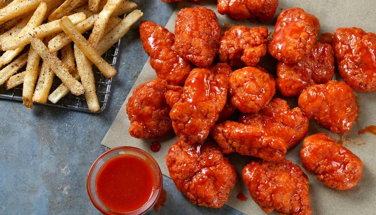 18 Boneless Wings