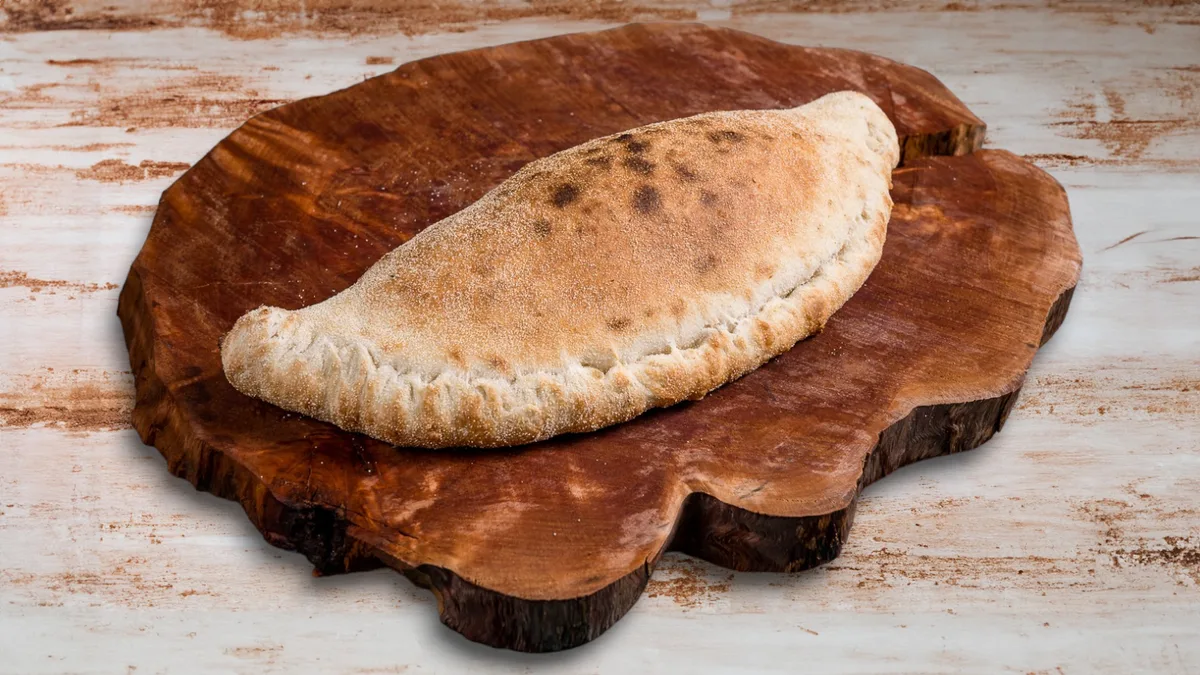 Calzone Greco