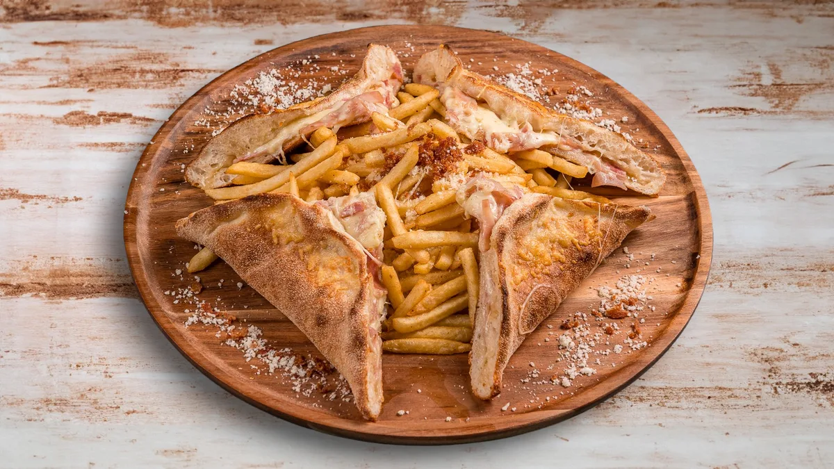 Chicken Club Pizza
