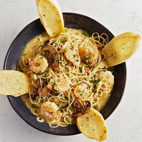 Sauteed Garlic Shrimp Pasta