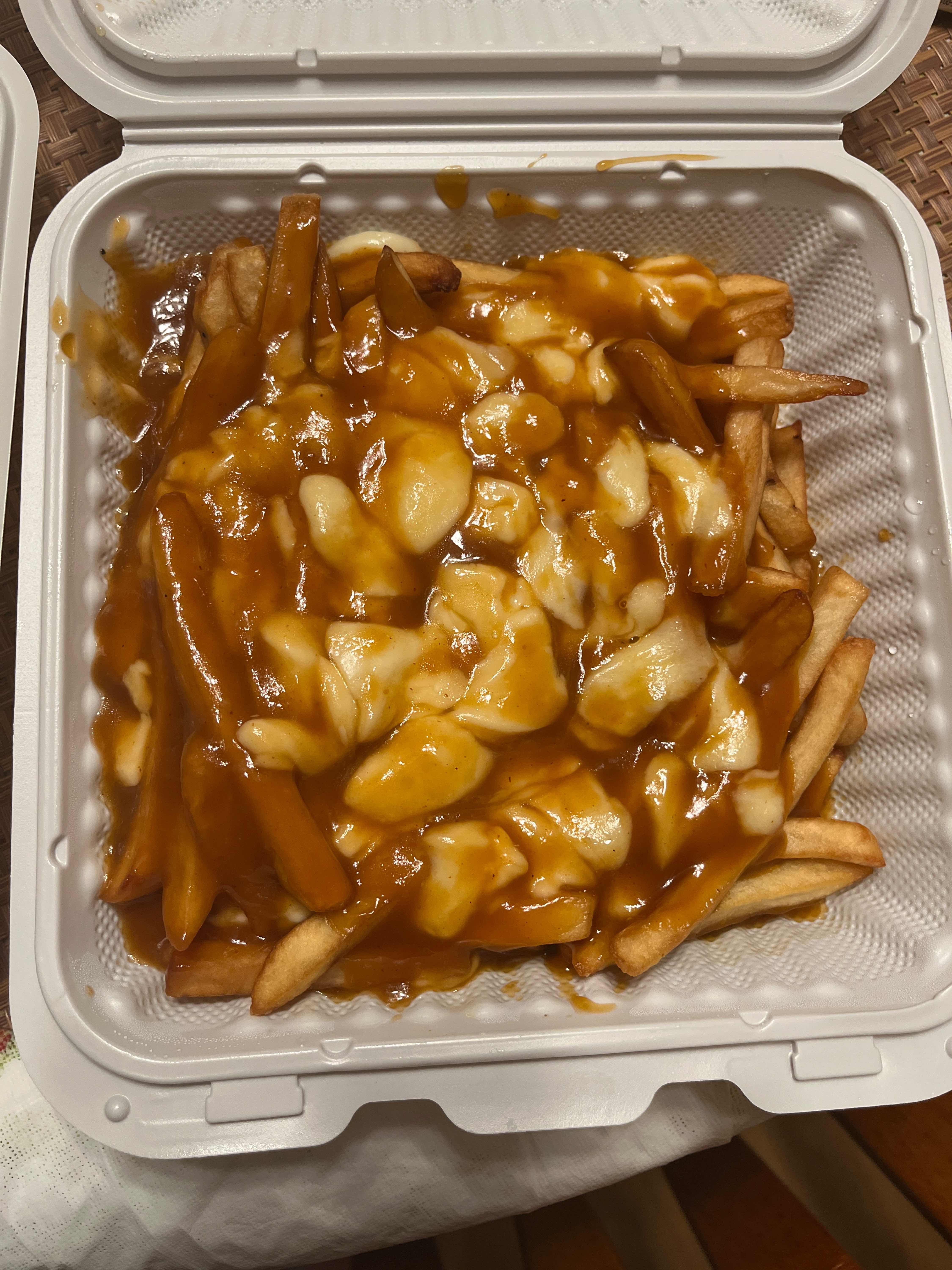 Replace Fries to Poutine