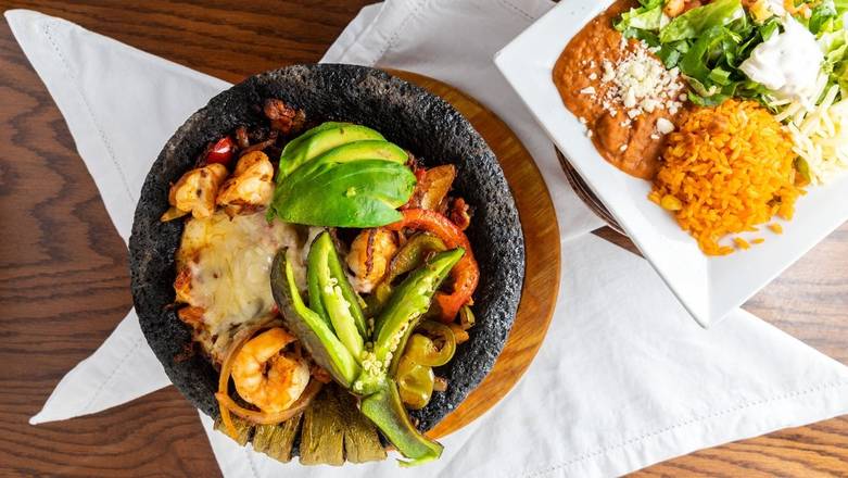 Classic El Molcajete