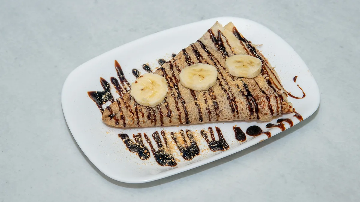 Palačinka krem, plazma i banana