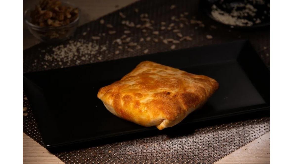 Plăcintă dobrogeană cu ciuperci
